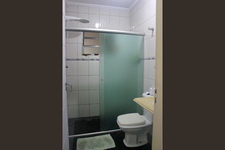 Casa à venda com 215m², 2 quartos e 1 vagaBanheiro da Suíte