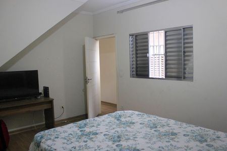 Casa à venda com 215m², 2 quartos e 1 vagaSuíte