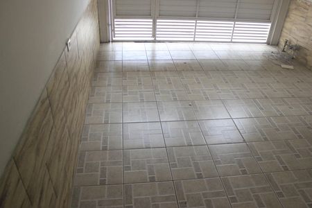 Casa à venda com 215m², 2 quartos e 1 vagaGaragem