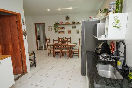 Casa de condomínio para alugar com 180m², 3 quartos e 1 vaga Casa de condomínio para alugar com 180m², 3 quartos e 1 vagaCozinha