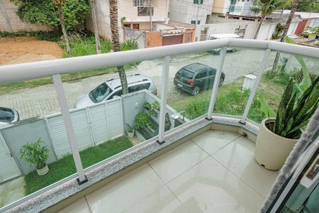 Varanda de casa de condomínio para alugar com 3 quartos, 180m² em Guaratiba, Rio de Janeiro