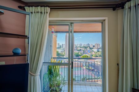 Apartamento à venda com 84m², 3 quartos e 2 vagas Apartamento à venda com 84m², 3 quartos e 2 vagasVaranda