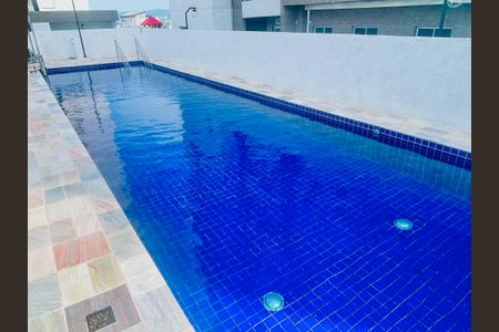 Apartamento para alugar com 47m², 2 quartos e 1 vagaPiscina