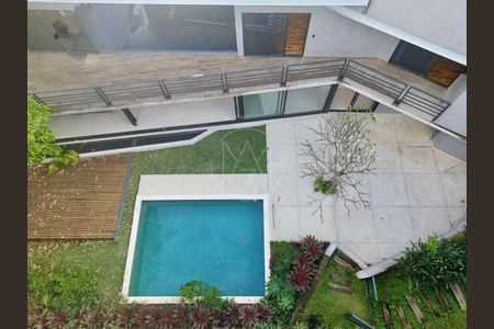 Casa de condomínio à venda com 450m², 3 quartos e 6 vagas