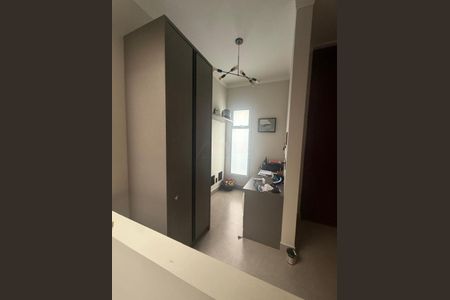 Casa de condomínio à venda com 134m², 3 quartos e 4 vagas