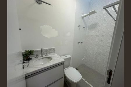 Casa de condomínio à venda com 134m², 3 quartos e 4 vagas