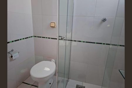 Casa de condomínio à venda com 267m², 3 quartos e 4 vagas