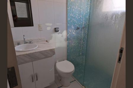 Casa de condomínio à venda com 267m², 3 quartos e 4 vagas