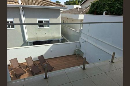 Casa de condomínio à venda com 267m², 3 quartos e 4 vagas