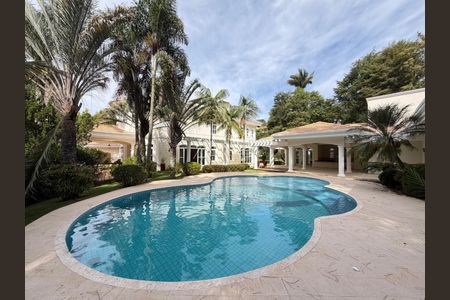 Casa de condomínio à venda com 1024m², 6 quartos e 6 vagas