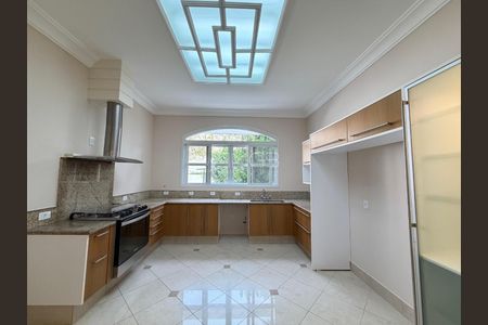 Casa de condomínio à venda com 1024m², 6 quartos e 6 vagas