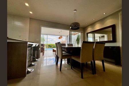 Casa de Condomínio à venda com 3 quartos, 336m² em Jardim Jurema, Valinhos