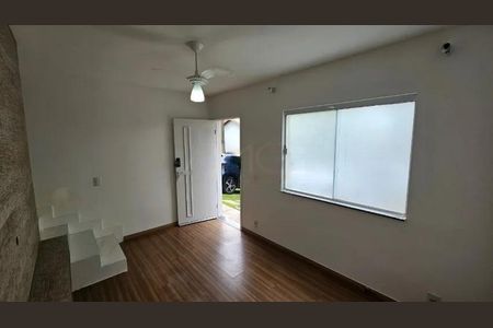 Casa de Condomínio à venda com 2 quartos, 75m² em Jardim Pinheiros, Valinhos