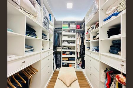 Casa de Condomínio à venda com 4 quartos, 253m² em Jardim Paiquere, Valinhos