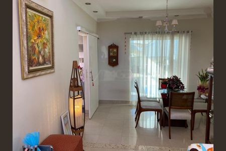 Casa à venda com 3 quartos, 235m² em Jardim Paiquere, Valinhos
