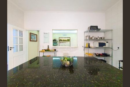 Casa de condomínio à venda com 250m², 4 quartos e 4 vagas