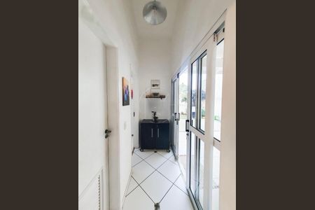 Casa de condomínio à venda com 250m², 4 quartos e 4 vagas