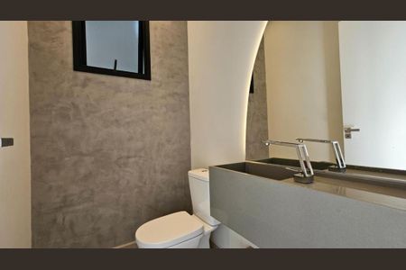 Casa de condomínio à venda com 226m², 3 quartos e 4 vagas