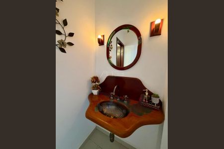 Casa de condomínio à venda com 283m², 3 quartos e 4 vagas