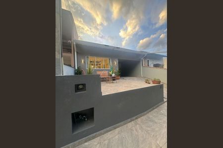Casa de Condomínio à venda com 2 quartos, 170m² em Parque dos Cocais, Valinhos