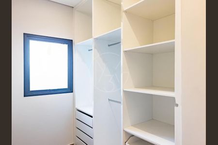 Casa de condomínio à venda com 319m², 3 quartos e 4 vagas