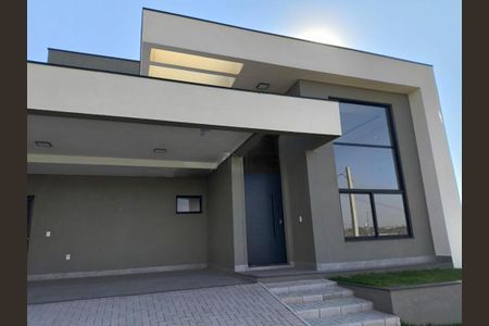 Casa de condomínio à venda com 190m², 3 quartos e 4 vagas
