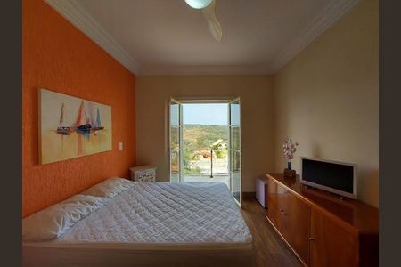 Casa de condomínio à venda com 550m², 5 quartos e 5 vagas