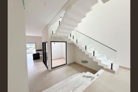 Casa de Condomínio à venda com 3 quartos, 251m² em Vila Pagano, Valinhos