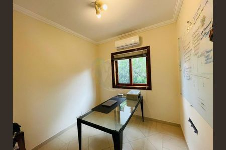 Casa de Condomínio à venda com 3 quartos, 250m² em Santa Cruz, Valinhos