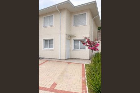 Casa de condomínio à venda com 97m², 3 quartos e 2 vagas