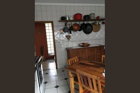 Casa de Condomínio à venda com 4 quartos, 295m² em Santa Cruz, Valinhos