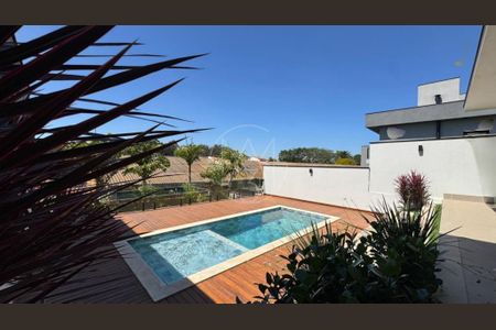 Casa de condomínio à venda com 215m², 3 quartos e 4 vagas