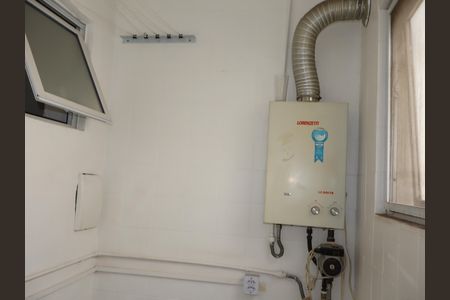 Apartamento à venda com 59m², 3 quartos e 1 vagaÁrea de Serviço