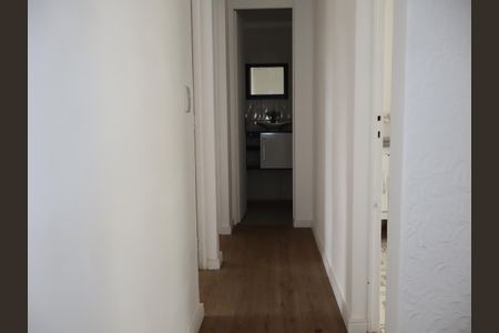 Apartamento à venda com 59m², 3 quartos e 1 vagaCorredor