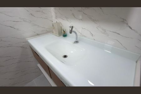 Apartamento à venda com 132m², 3 quartos e 4 vagas Apartamento à venda com 132m², 3 quartos e 4 vagasBanheiro