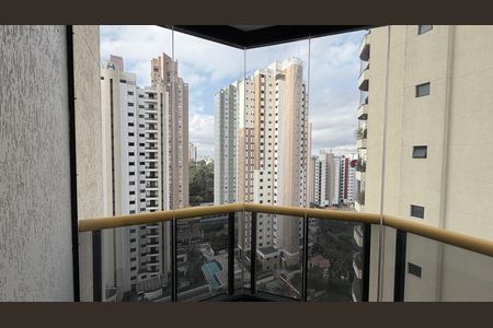 Apartamento à venda com 132m², 3 quartos e 4 vagas Apartamento à venda com 132m², 3 quartos e 4 vagasSacada Quarto 2