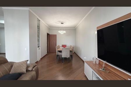 Apartamento à venda com 132m², 3 quartos e 4 vagas Apartamento à venda com 132m², 3 quartos e 4 vagasSala