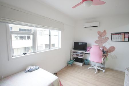 Apartamento à venda com 215m², 3 quartos e 2 vagasQuarto 3