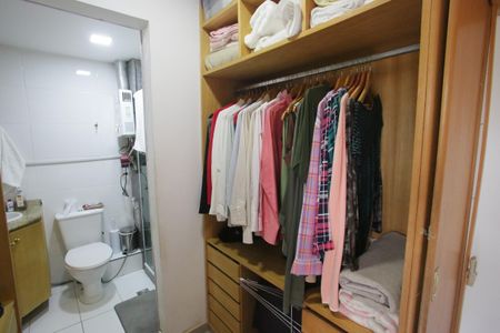 Apartamento à venda com 215m², 3 quartos e 2 vagasCloset da Suíte