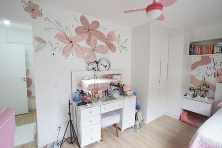Apartamento à venda com 215m², 3 quartos e 2 vagasQuarto 3