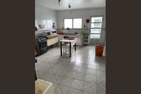 Casa à venda com 4 quartos, 430m² em Morumbi, São Paulo