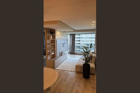Banheiro de apartamento à venda com 1 quarto, 70m² em Residencial Zero (Tambore), Barueri
