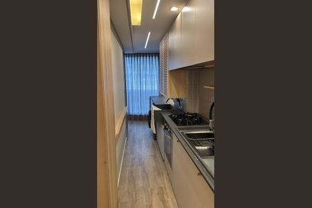Cozinha de apartamento à venda com 1 quarto, 70m² em Residencial Zero (Tambore), Barueri