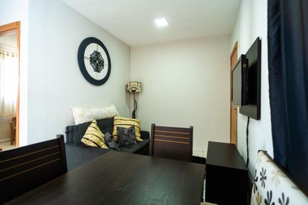 Sala de apartamento para alugar com 2 quartos, 50m² em Éden, Sorocaba