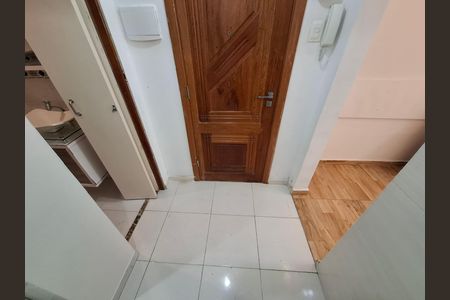 Cozinha  de apartamento à venda com 1 quarto, 23m² em Centro, Rio de Janeiro