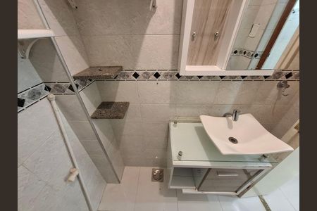 Banheiro  de apartamento à venda com 1 quarto, 23m² em Centro, Rio de Janeiro