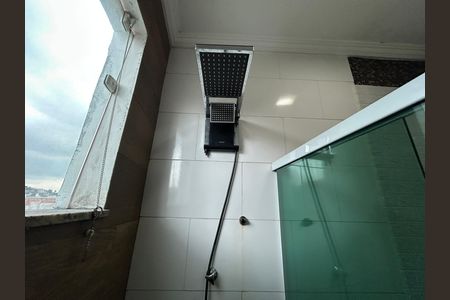 Casa para alugar com 75m², 3 quartos e sem vagaBanheiro Social
