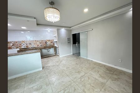 Sala de casa para alugar com 3 quartos, 75m² em Anchieta, Nilópolis