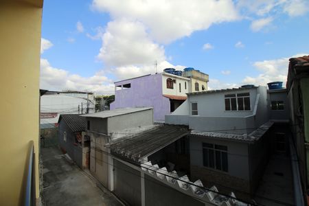 Casa para alugar com 70m², 2 quartos e sem vagaVaranda