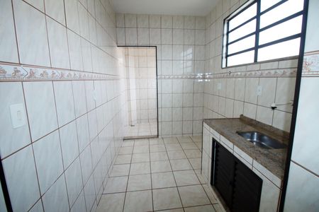 Casa para alugar com 70m², 2 quartos e sem vagaCozinha